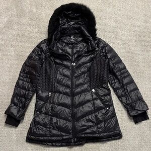 Women's Black Puffer Jacket